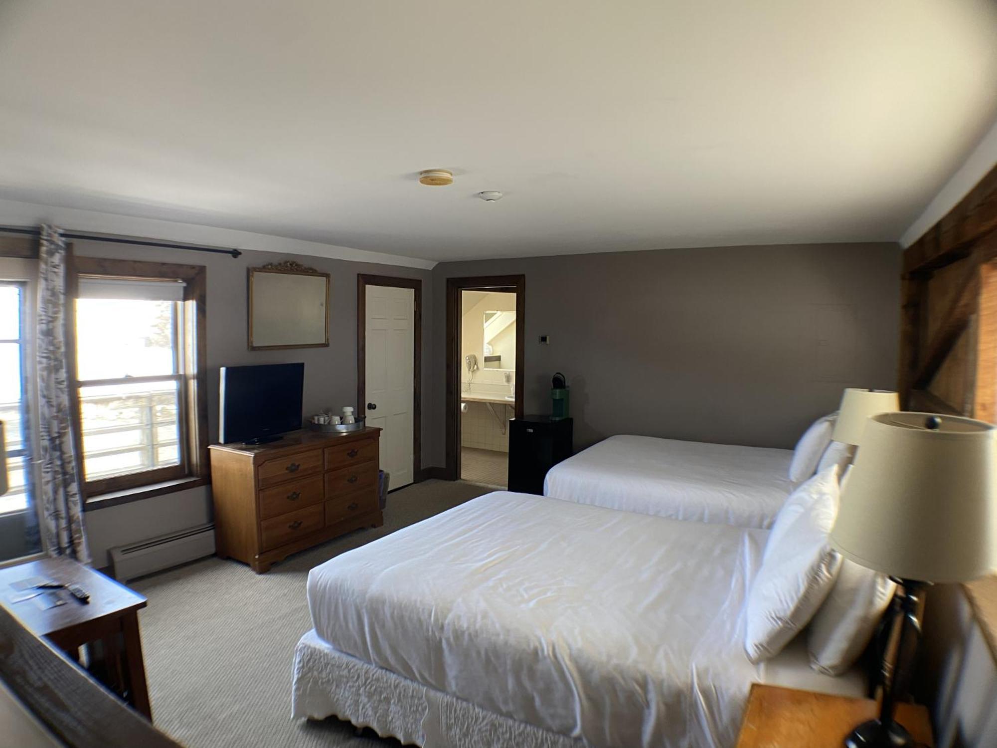 The Wildflower Hotel 3*